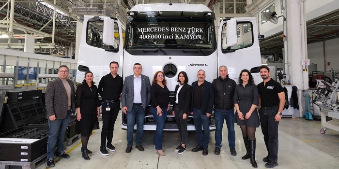 Mercedes’in Aksaray’da üretilen 400 bininci kamyon gururu